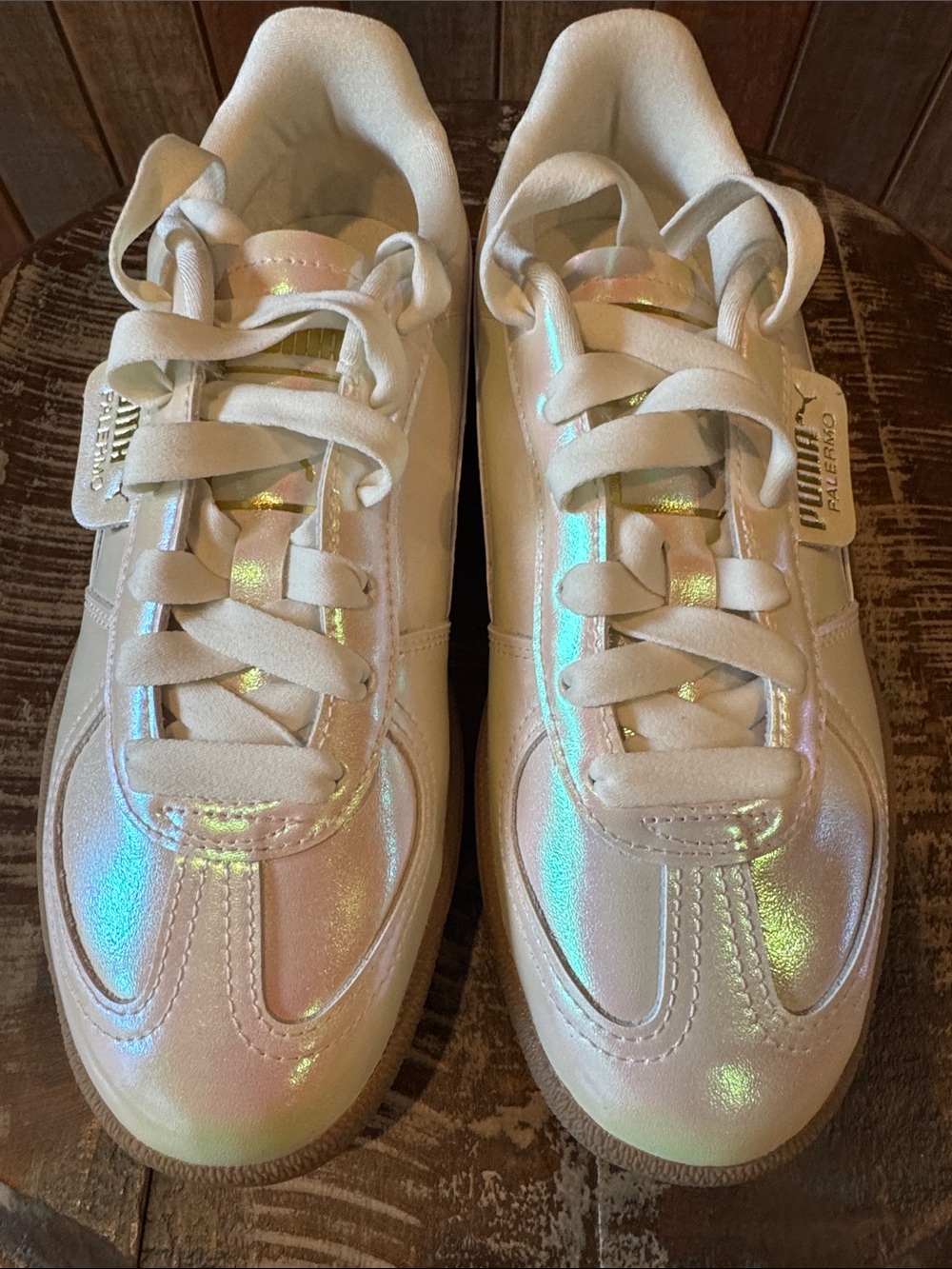 Puma Palermo Iridescent White Lace-Up Sneakers -Sz 7 - never worn, no box.